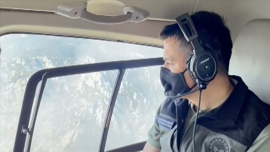 Bakan Pakdemirli, Manavgat'taki yangın bölgesinde incelemelerde bulundu