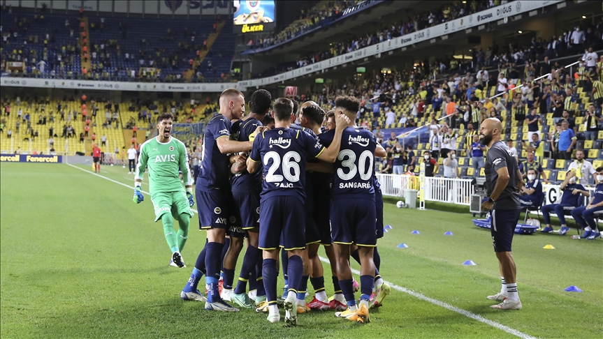 Fenerbahçe, Avrupa Ligi play-off turu ilk maçından galibiyetle ayrıldı!
