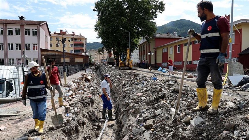 Bozkurt'ta suyun kesildiği bölgelerde bakım ve onarım çalışmaları devam ediyor