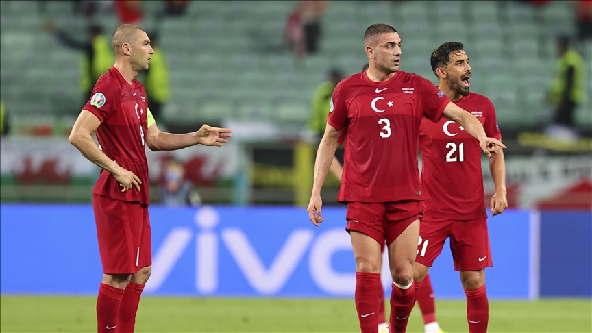 A Milli Futbol Takımı Cebelitarık maçı için İspanya'ya gitti