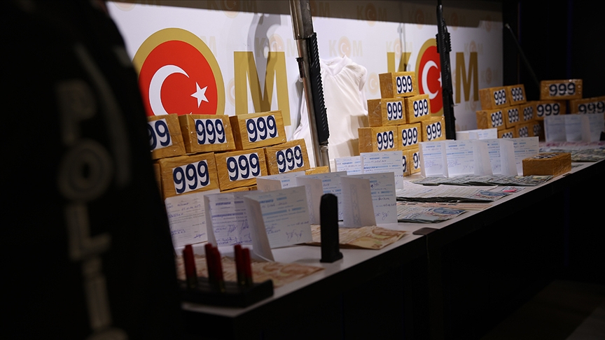 71,6 kilogram uyuşturucu Ankara Emniyeti'nde sergilendi