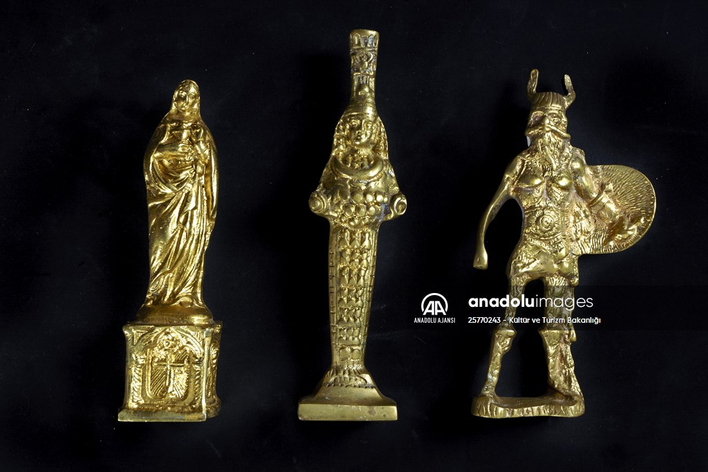 "Sahte tarihi eserler" sergisi dolandırıcıların yöntemlerini ifşa edecek