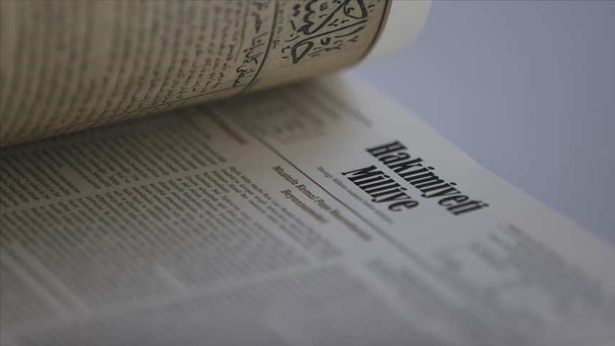 Hakimiyet-i Milliye Gazetesi'nin 100 sayısı yeni harflerle kitapta toplandı