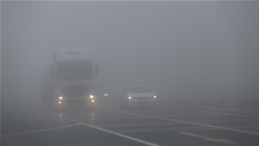Bolu Dağı'nda yoğun sis etkili oluyor!