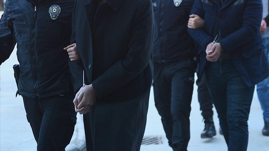 Ankara'da FETÖ'nün hücre evlerine yönelik operasyonda 9 gözaltı