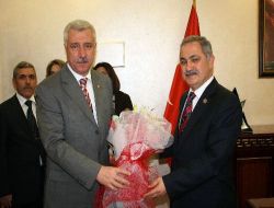 Mhp Genel Başkan Yardımcısı Çobanoğlu, Osmaniye Belediye'sini Ziyaret Etti