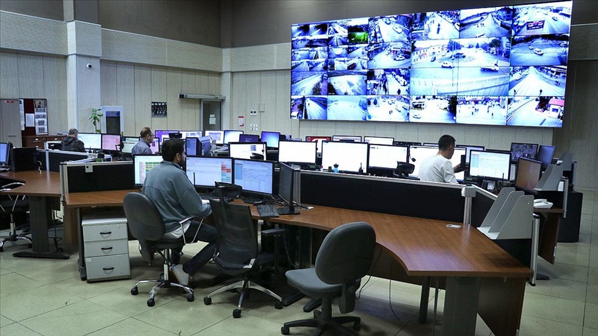 Konya'da polis 'KADES'le kadınların imdadına yetişiyor