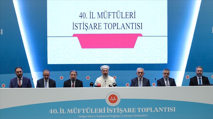 Diyanet İşleri Başkanı Erbaş, 40. İl Müftüleri İstişare Toplantısı Sonuç Bildirgesi'ni açıkladı