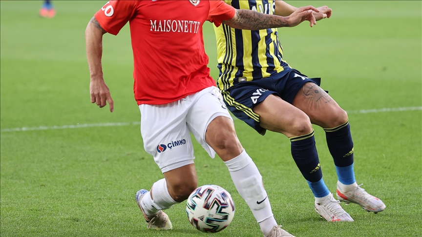 Fenerbahçe, Süper Lig'de yarın Gaziantep FK'ye konuk olacak!