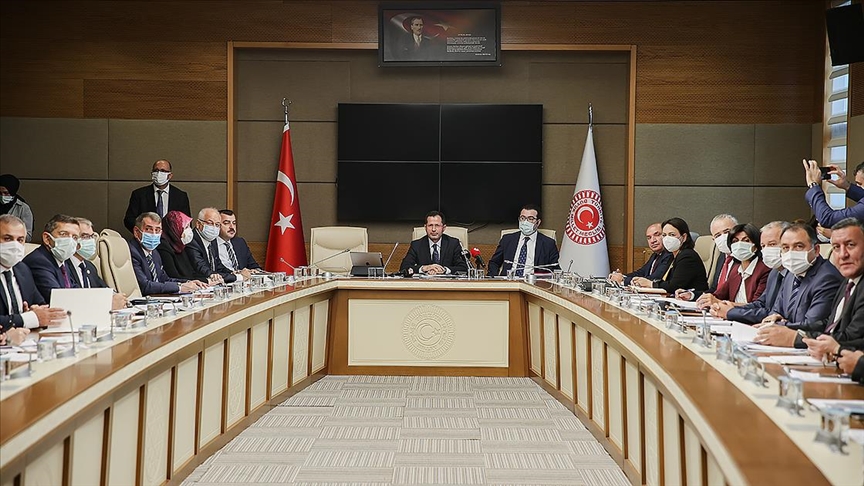 Stokçuluğa karşı caydırıcılığın artırılmasını da içeren kanun teklifi, TBMM Sanayi ve Ticaret Komisyonunda