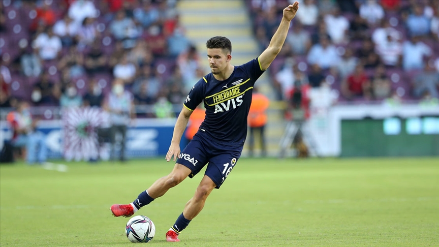 Derbi öncesi Ferdi Kadıoğlu'ndan Fenerbahçe'ye kötü haber