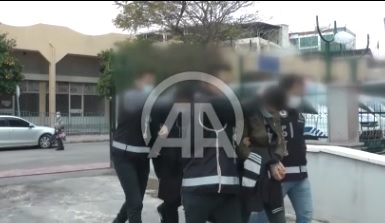 MERSİN - 5 bin 379 litre etil alkol ele geçirilmesiyle ilgili 4 kişi tutuklandı