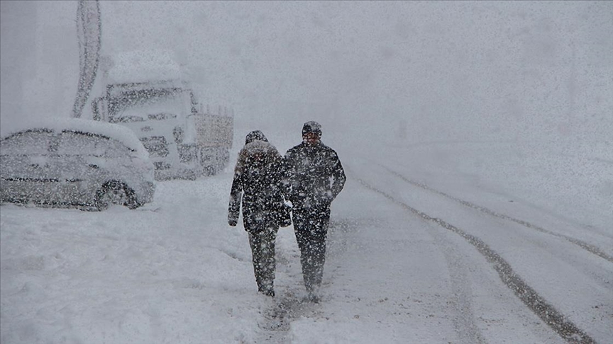 Doğu Anadolu'da kar etkisini sürdürecek