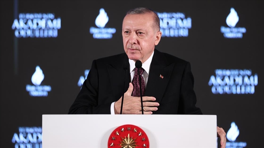 Erdoğan: Türk ekonomisi, serbest piyasa ekonomisi kurallarına uygun şekilde yoluna devam edecektir