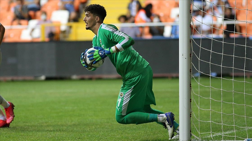 Fenerbahçeli kaleci Altay Bayındır: Şu anda kendimi daha iyi hissediyorum