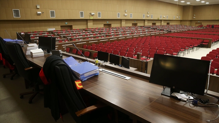 Eski Merkez Bankası Başkanı Durmuş Yılmaz ve 4 kişi hakkında soruşturma