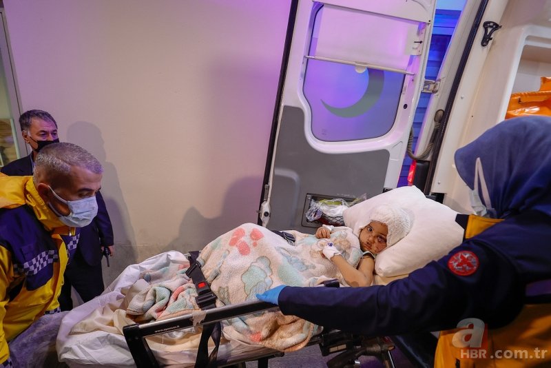 Gaziantep'te iki 'pitbull'un ağır yaraladığı minik Asiye'nin uyandırılması planlanıyor