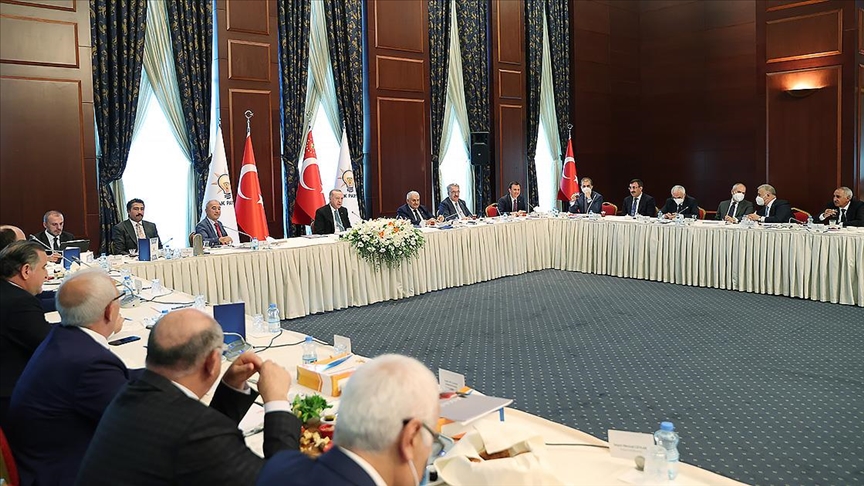 Cumhurbaşkanı ve AK Parti Genel Başkanı Erdoğan, partisinin milletvekilleriyle görüşecek