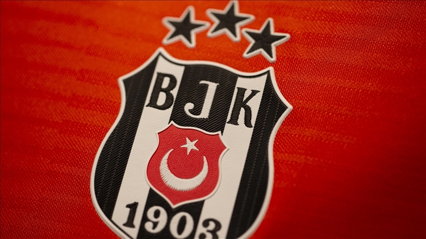 Beşiktaş'ta bir futbolcunun Kovid-19 testi pozitif çıktı!