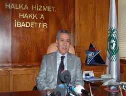 Devlet Bakanı Arınç: Abd'deki Oylamaya Bazıları Komedi Diyor Ama Trajikomedi Demek Lazım