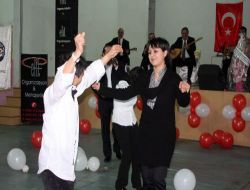 Kastamonu Kapalı Cezaevi'nde Düzenlenen Programda Kadın Mahkumlar Hem Ağladı Hem Ağlattı