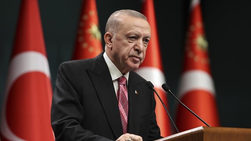 Cumhurbaşkanı Erdoğan'dan şehit ailelerine başsağlığı mesajı