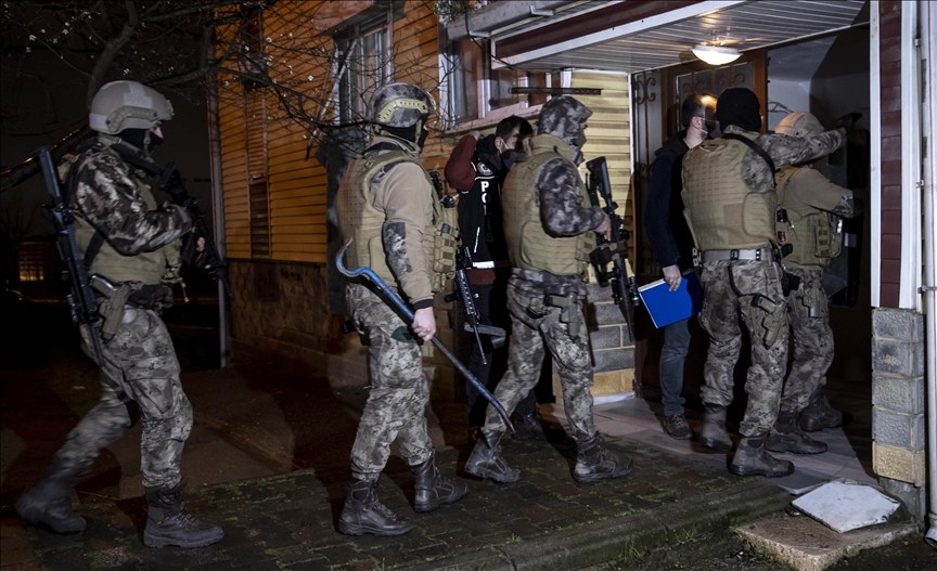 İstanbul'da uyuşturucu operasyonunda 25 adrese baskın yapıldı