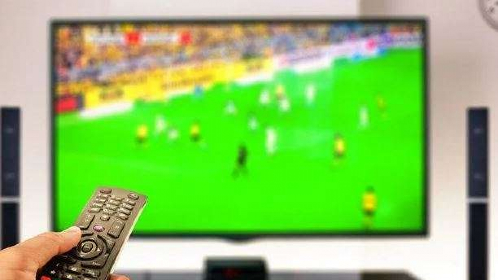 Futbolda yayın hakları ihalesinde 8 paketin 7'si sahibini buldu