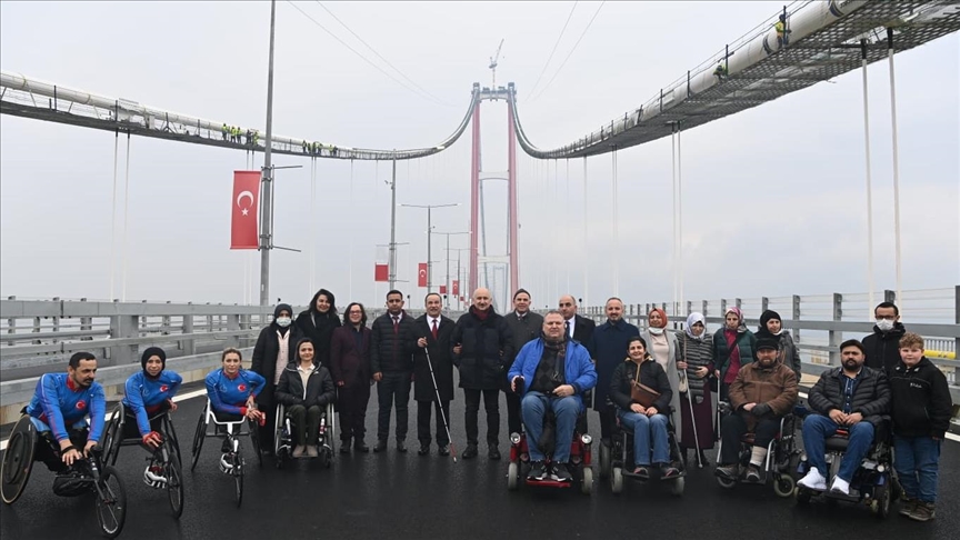 Bakan Karaismailoğlu yarın açılacak 1915 Çanakkale Köprüsü'nün özelliklerini anlattı