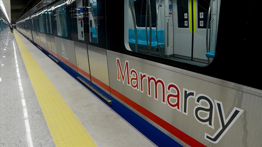 Marmaray trenleri saat 02.00'ye kadar hizmet verecek!