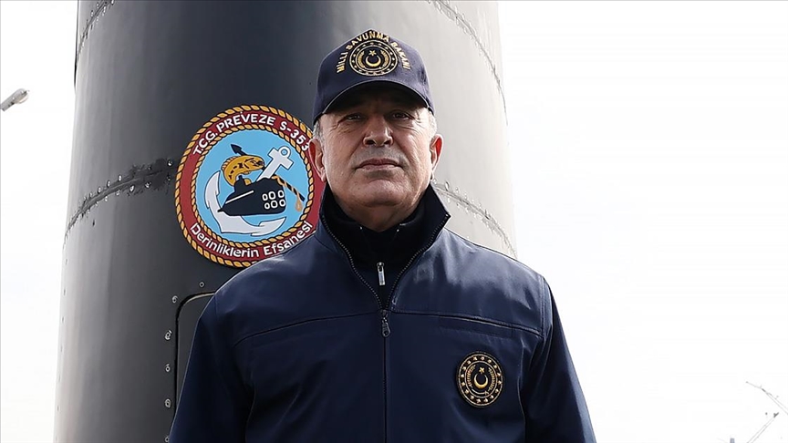 Akar: Mariupol'deki masum insanların bölgeden tahliye edilmeleri için gayret gösteriyoruz