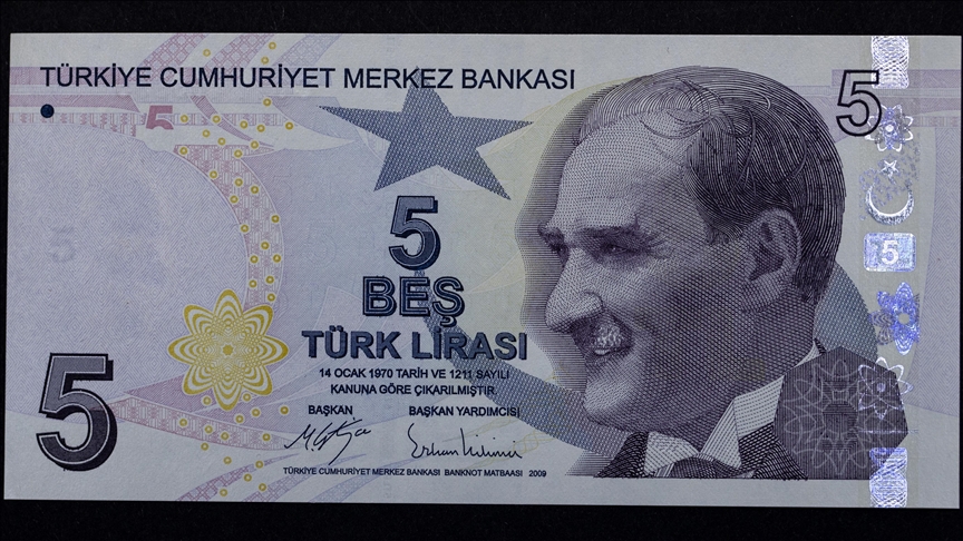 Son tertip 5 TL banknotlar bugünden itibaren tedavüle veriliyor