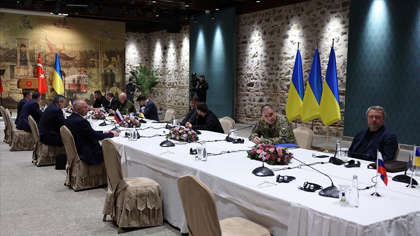Rusya-Ukrayna müzakere heyetleri İstanbul'da bir araya geldi