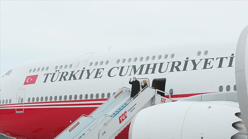 Cumhurbaşkanı Erdoğan Özbekistan'dan ayrıldı