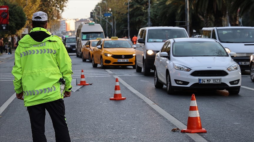 İstanbul'da bugün ve 10 Nisan'da bazı yollar trafiğe kapatılacak!