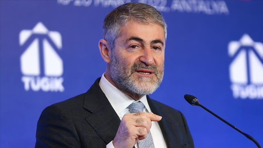 Bakan NEBATİ, borsadaki tarihi rekoru değerlendirdi!