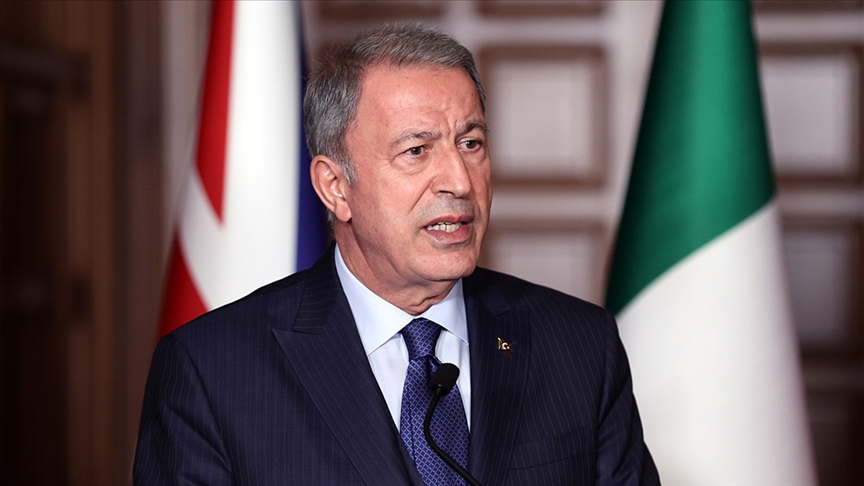 Akar: Mariupol'deki tahliyelerle ilgili sürekli iletişim halindeyiz