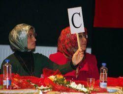 Kadınlar Kendi Günlerinde Yarıştı