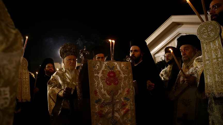 Fener Rum Patrikhanesi'nde Paskalya ayini yapıldı