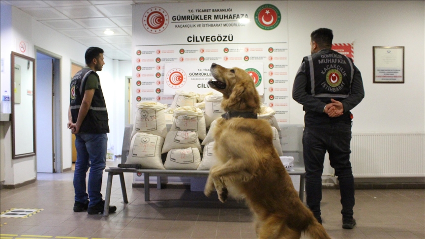 Gümrüklerde üç ayda 3,1 milyar liralık kaçak eşya ele geçirildi!