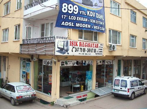 Teknoloji marketleri bilgisayarcıların işini bitirdi