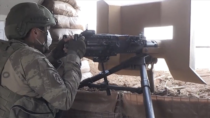 Zeytin Dalı ve Barış Pınarı Harekatı bölgelerinde 19 PKK/YPG'li terörist etkisiz hale getirildi