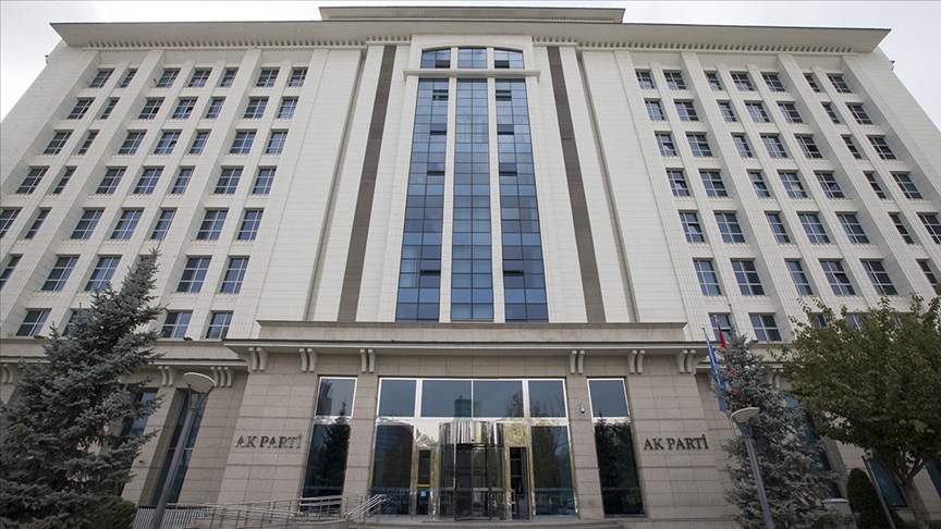 AK Parti 3 HAZİRAN'DA KAMPA GİRİYOR