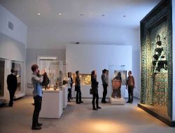 Urartulardan Kalma 100 Eser, Berlin'deki Pergamon Müzesi'nde Sergileniyor!.