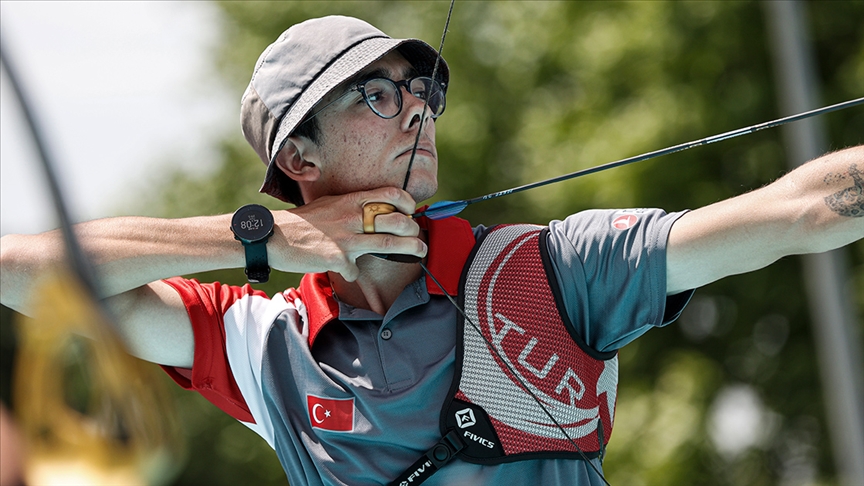 Milli Sporcu Mete Gazoz, Avrupa Okçuluk Şampiyonası'nda bronz madalya kazandı