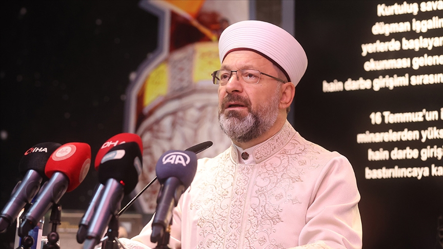 Diyanet İşleri Başkanı Erbaş'tan "15 TEMMUZ" Mesajı