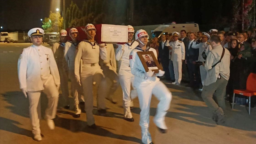 Şehit Piyade Teğmen Civelek'in naaşı Kocaeli'ye getirildi