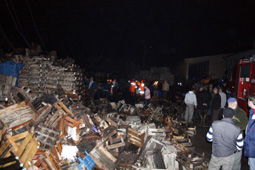 KONYA'DA SEBZE VE MEYVE HALİNDE YANGIN