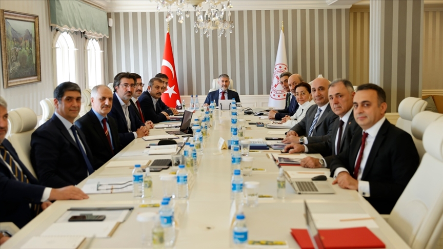 Finansal İstikrar Komitesi bugün Bakan Nebati başkanlığında toplanacak