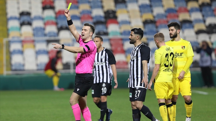 Spor Toto 1. Lig'de ilk hafta maçlarını yönetecek hakemler açıklandı